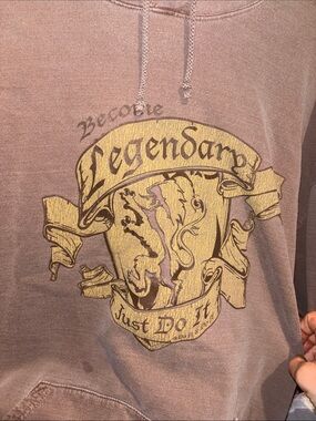 Legendary Graphic Hoodie - Dusty Mauve